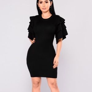 Black dress from fashion nova
